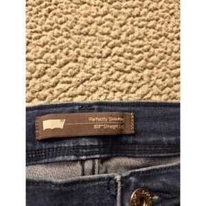 Levi's 512 Perfectly‎ Slimming Straight Leg Dark Wash Jeans Women Size Unknown